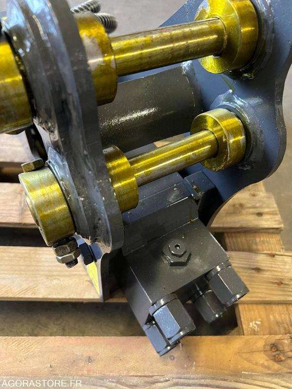 Marteaux hydraulique BRH pour mini pelle 800/1200 kg. - Excavator: picture 5 Marteaux hydraulique BRH pour mini pelle 800/1200 kg. - Excavator: picture 5