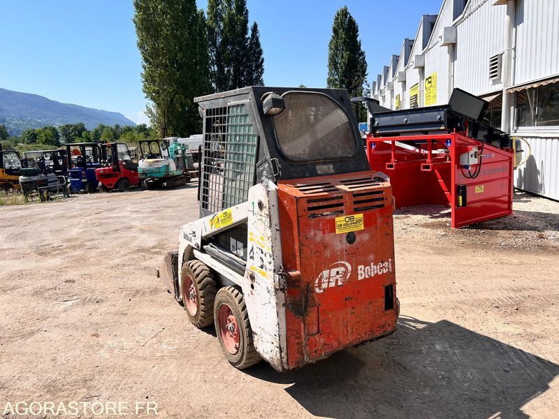 Mini-chargeuse Bobcat 463 - 2001 - 3055 heures - Loader: picture 3 Mini-chargeuse Bobcat 463 - 2001 - 3055 heures - Loader: picture 3