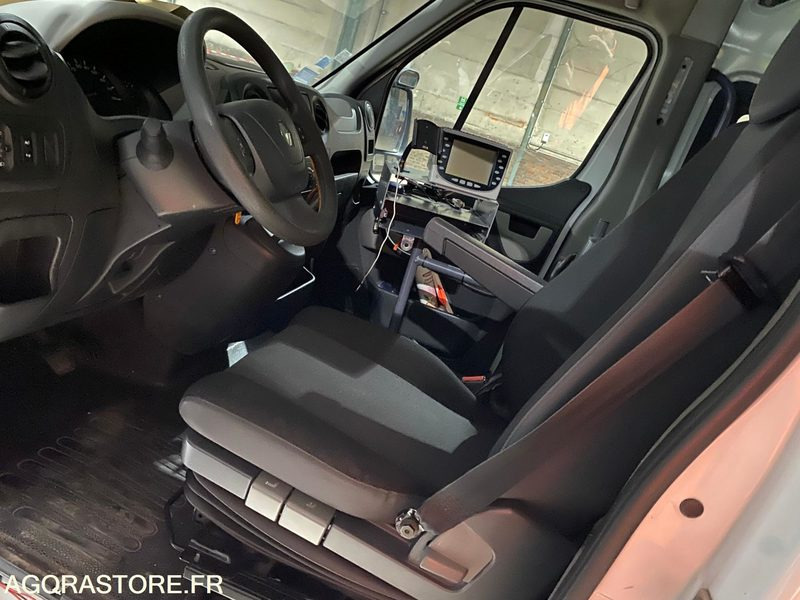 Minibus Fiat City 9 places - EY-449-YL - 2018 - 440000km - Minibus, Passenger van: picture 5 Minibus Fiat City 9 places - EY-449-YL - 2018 - 440000km - Minibus, Passenger van: picture 5