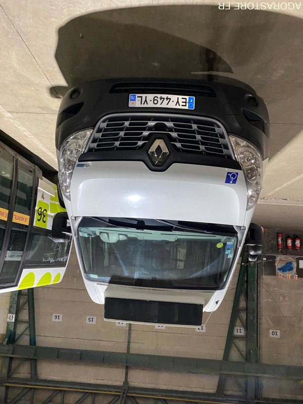 Minibus Fiat City 9 places - EY-449-YL - 2018 - 440000km - Minibus, Passenger van: picture 2 Minibus Fiat City 9 places - EY-449-YL - 2018 - 440000km - Minibus, Passenger van: picture 2