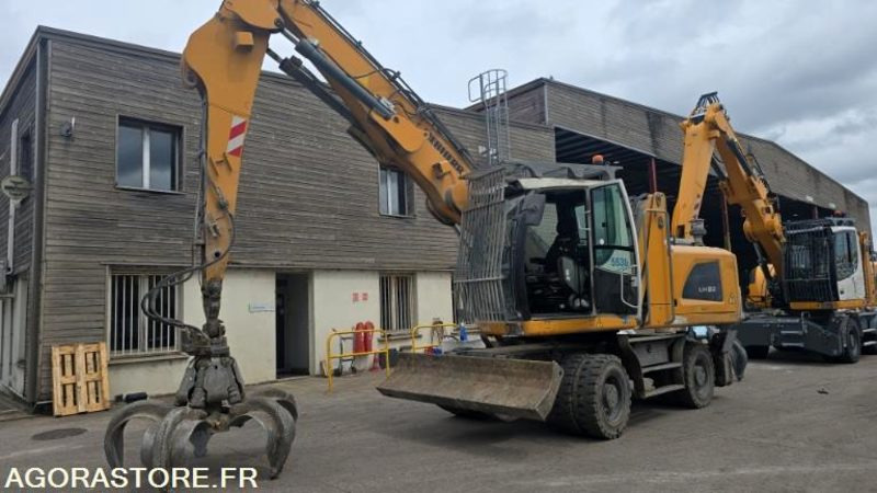PELLE DE MANUTENTION SUR ROUE - LH22M LITRONIC LIEBHERR - 2017 / 12 053 HEURES - Excavator: picture 4 PELLE DE MANUTENTION SUR ROUE - LH22M LITRONIC LIEBHERR - 2017 / 12 053 HEURES - Excavator: picture 4