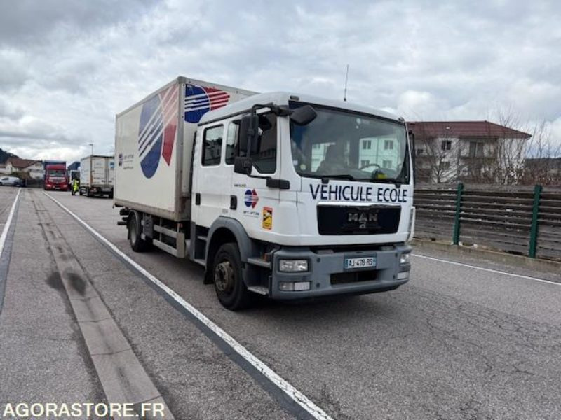 PORTEUR ROUTIER - MAN TGM 250 - Ex Véhicule Ecole - Parc 3804 - Box truck: picture 1 PORTEUR ROUTIER - MAN TGM 250 - Ex Véhicule Ecole - Parc 3804 - Box truck: picture 1