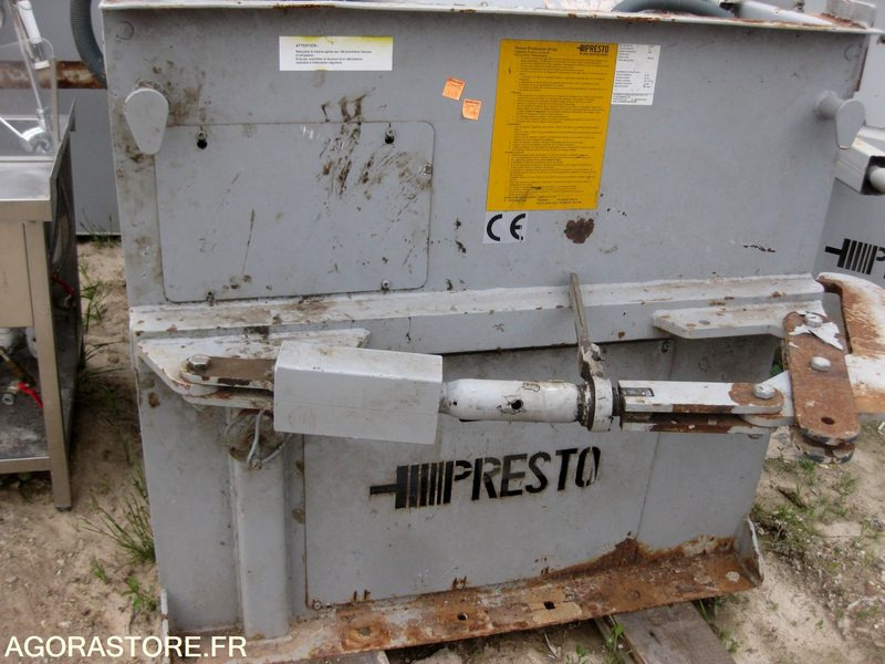 PRESSE A CARTON A VIS PRESTO SPN15 - 2009 - Tool/ Equipment: picture 4 PRESSE A CARTON A VIS PRESTO SPN15 - 2009 - Tool/ Equipment: picture 4