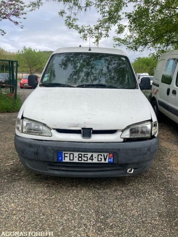 Peugeot Partner 1.9D - Small van: picture 1 Peugeot Partner 1.9D - Small van: picture 1