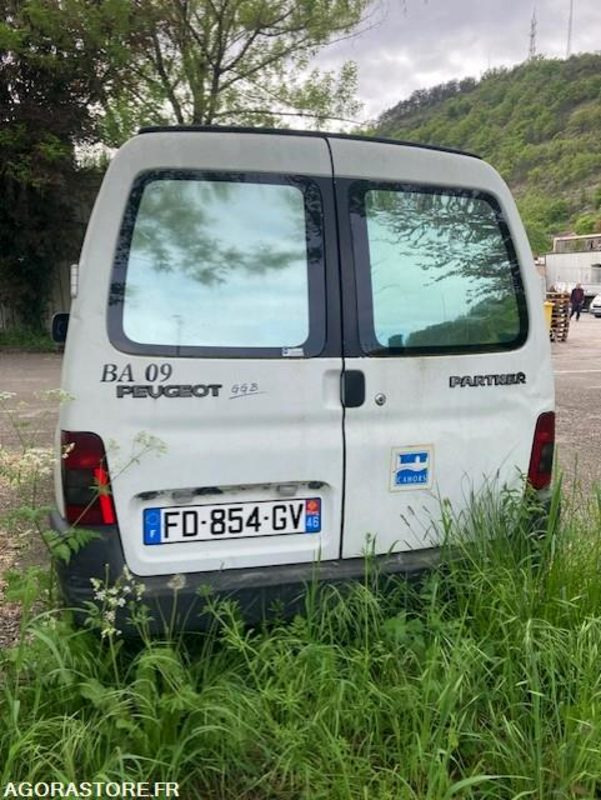 Peugeot Partner 1.9D - Small van: picture 4 Peugeot Partner 1.9D - Small van: picture 4