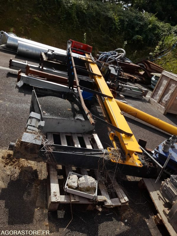 Pont roulant 2 tonnes marque ADC Group sans télécommande 2021 - Tool/ Equipment: picture 2 Pont roulant 2 tonnes marque ADC Group sans télécommande 2021 - Tool/ Equipment: picture 2