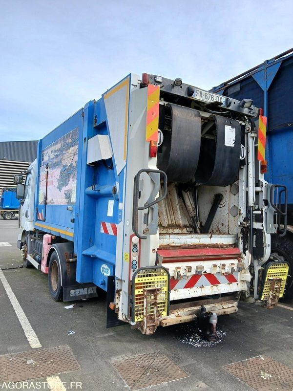 RENAULT 10T/BOM - FA676DX - 2006 / 135 368 KM - Garbage truck: picture 3 RENAULT 10T/BOM - FA676DX - 2006 / 135 368 KM - Garbage truck: picture 3