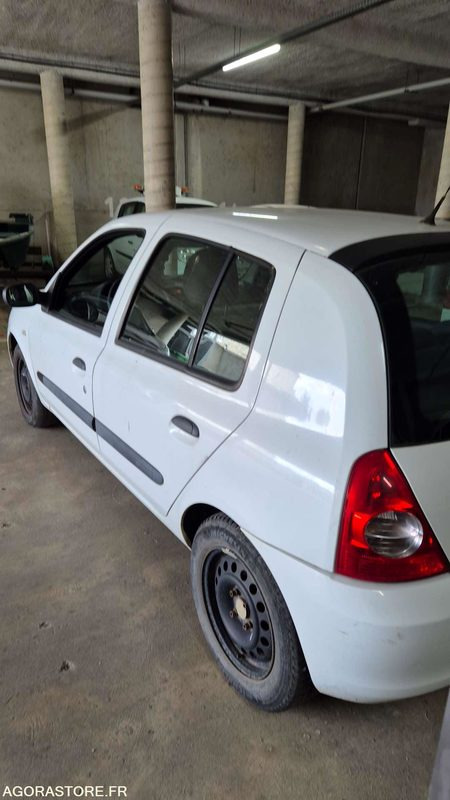 RENAULT CLIO - 2007 - 183740KM - Car: picture 3 RENAULT CLIO - 2007 - 183740KM - Car: picture 3