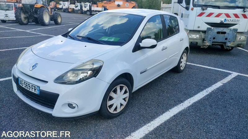 RENAULT CLIO - 2009 - 208126kms - Car: picture 1 RENAULT CLIO - 2009 - 208126kms - Car: picture 1