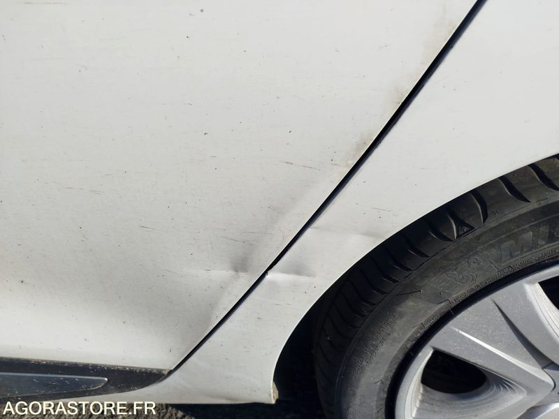RENAULT CLIO - 2014 - Car: picture 5 RENAULT CLIO - 2014 - Car: picture 5