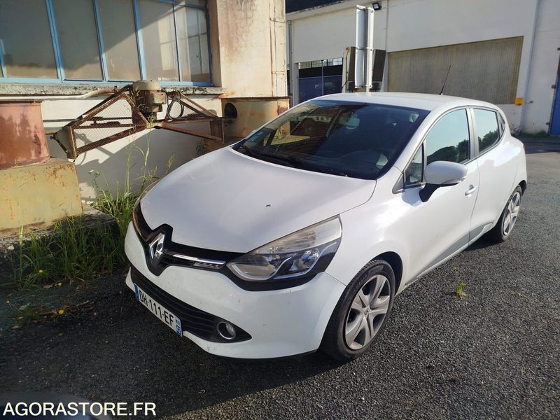 RENAULT CLIO - 2014 - Car: picture 1 RENAULT CLIO - 2014 - Car: picture 1