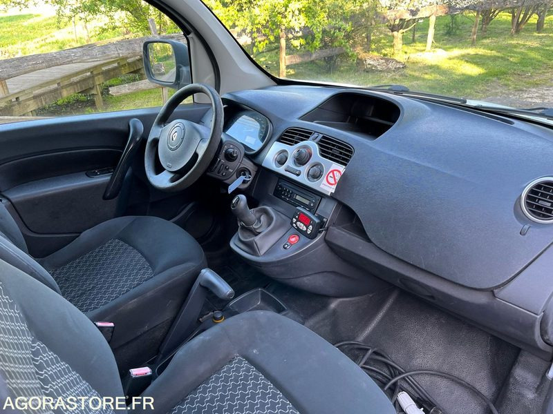 RENAULT - KANGOO - FRIGO- 2011 - 99 968 KM - Refrigerated delivery van: picture 5 RENAULT - KANGOO - FRIGO- 2011 - 99 968 KM - Refrigerated delivery van: picture 5