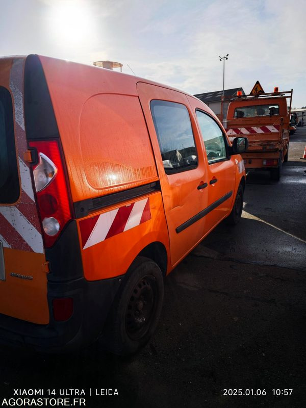 RENAULT Kangoo FM-461-JQ Moteur tournant - Small van: picture 5 RENAULT Kangoo FM-461-JQ Moteur tournant - Small van: picture 5