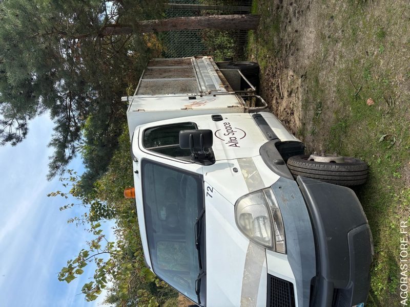 RENAULT MASCOTT - 2005 - 200094 KMS - Tipper van: picture 2 RENAULT MASCOTT - 2005 - 200094 KMS - Tipper van: picture 2