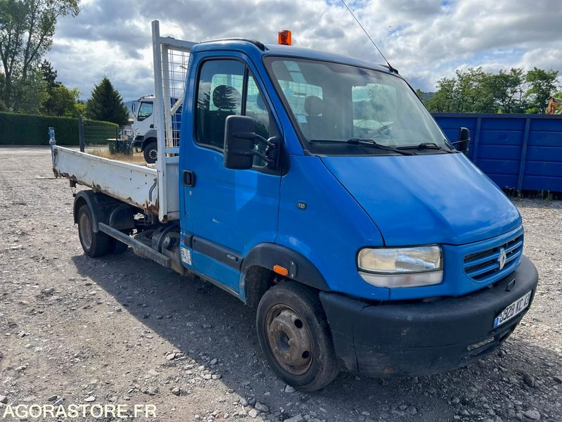 RENAULT MASCOTT BENNE 3.5T - 2001 - 160 000 KM - Tipper van: picture 2 RENAULT MASCOTT BENNE 3.5T - 2001 - 160 000 KM - Tipper van: picture 2