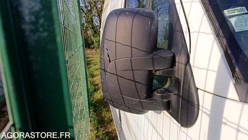 RENAULT MASTER - 2009 - AJ-339-BS - Panel van: picture 4 RENAULT MASTER - 2009 - AJ-339-BS - Panel van: picture 4