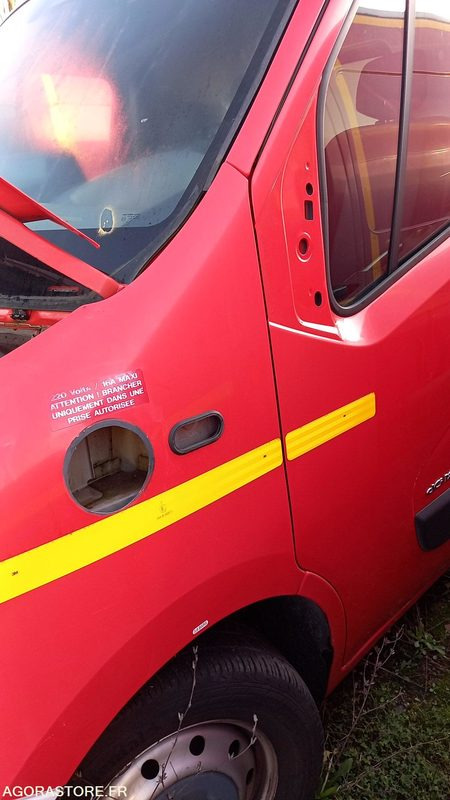 RENAULT - MASTER - 2015 - DR394BQ - Ambulance: picture 5 RENAULT - MASTER - 2015 - DR394BQ - Ambulance: picture 5