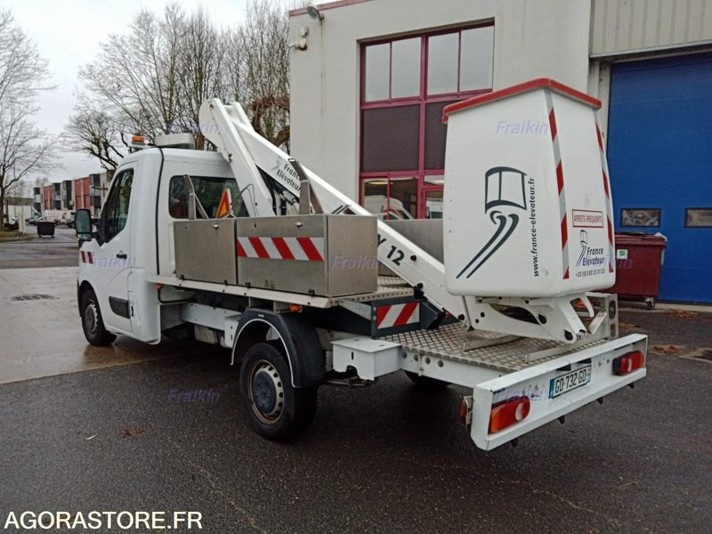 RENAULT MASTER CC TRAC F35 L2 145 / 91941 kms / 2021 / GD-732-GD - Panel van: picture 3 RENAULT MASTER CC TRAC F35 L2 145 / 91941 kms / 2021 / GD-732-GD - Panel van: picture 3