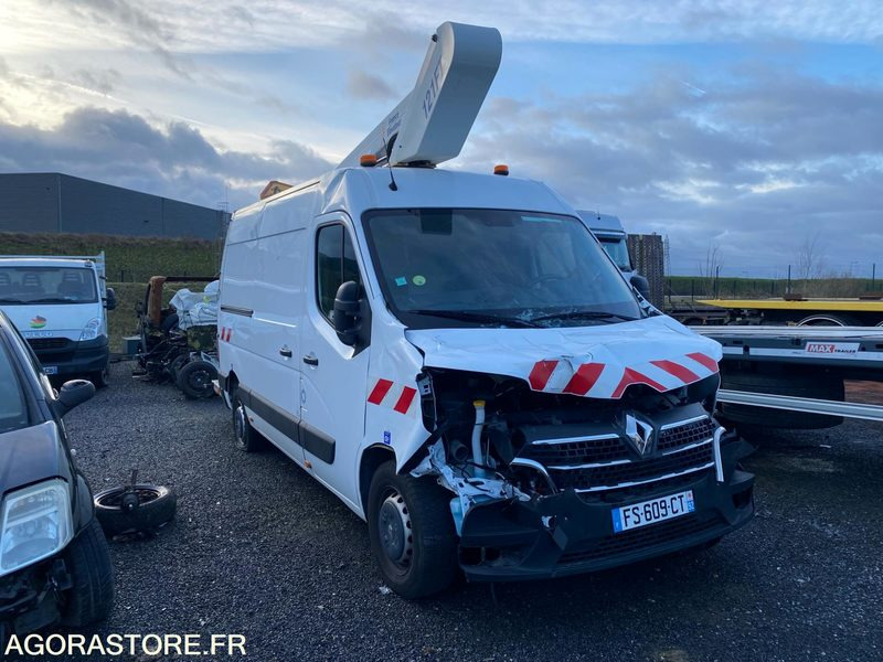 RENAULT MASTER NACELLE - Panel van: picture 1 RENAULT MASTER NACELLE - Panel van: picture 1