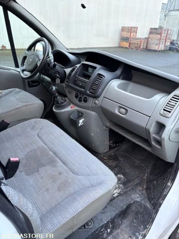 Panel van RENAULT TRAFIC- 2014/ 178600 KM (DD-276-DS): picture 7