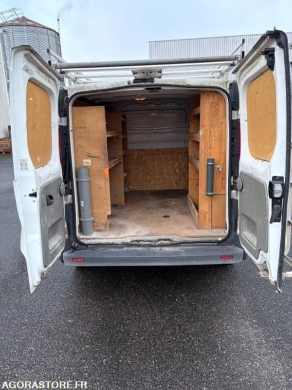 Panel van RENAULT TRAFIC- 2014/ 178600 KM (DD-276-DS): picture 10