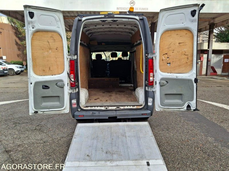 RENAULT TRAFIC GAZ BICARBURATION. - Panel van: picture 5 RENAULT TRAFIC GAZ BICARBURATION. - Panel van: picture 5