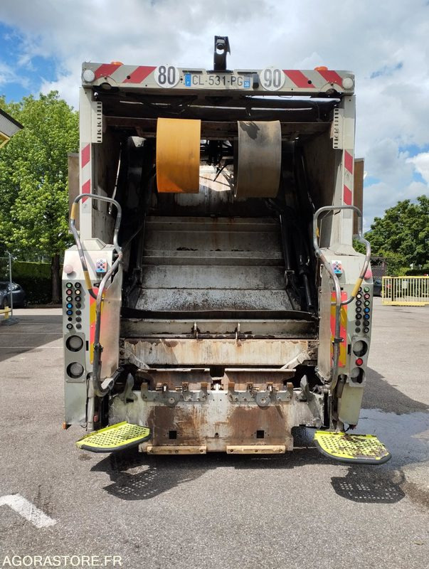 RENAULT TRUCKS PREMIUM 26T 6X2*4 DXi 340cv BOM 2012 _ CL-531-PG - Garbage truck: picture 4 RENAULT TRUCKS PREMIUM 26T 6X2*4 DXi 340cv BOM 2012 _ CL-531-PG - Garbage truck: picture 4