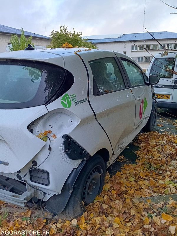 RENAULT Zoé - 29000km - 2019 - pour pièces - Car: picture 2 RENAULT Zoé - 29000km - 2019 - pour pièces - Car: picture 2