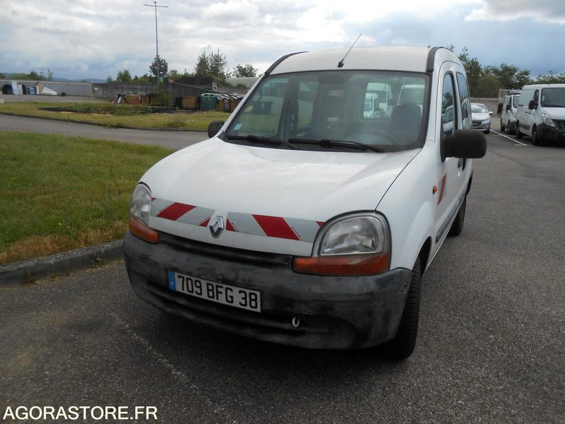 Renault Kangoo 5 places - Car: picture 1 Renault Kangoo 5 places - Car: picture 1