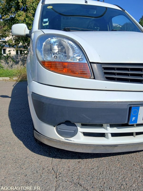 Renault Kangoo 8027 ZV 42 - Small van: picture 5 Renault Kangoo 8027 ZV 42 - Small van: picture 5