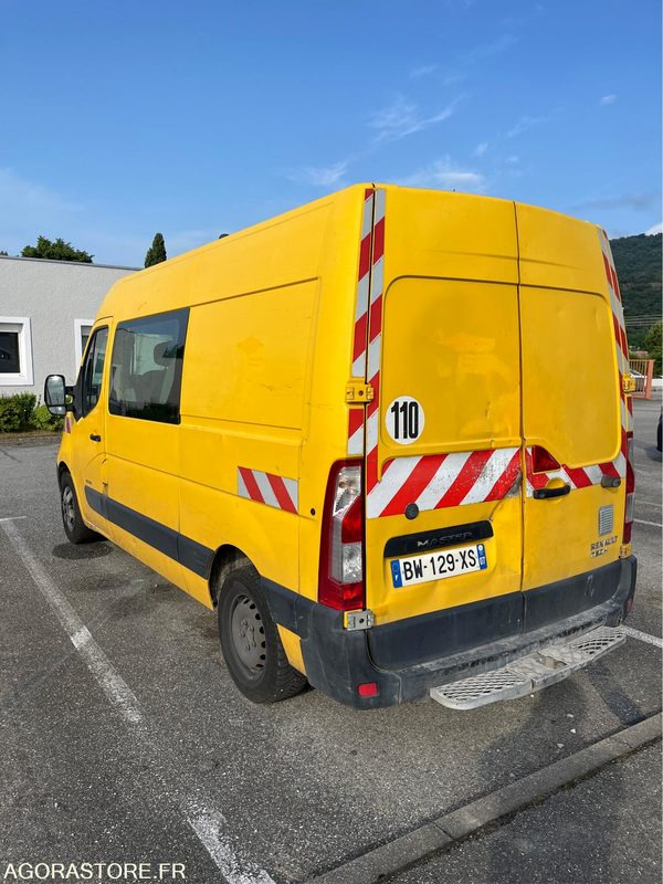 Renault MASTER L2H2 3T5 DCI 125 - 221912 km (P1509173) - Panel van: picture 3 Renault MASTER L2H2 3T5 DCI 125 - 221912 km (P1509173) - Panel van: picture 3