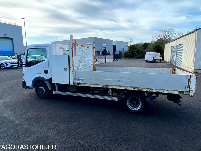 Renault MAXITY DXI 140 Plateau 2015 / 179394 Km - Tipper van: picture 2 Renault MAXITY DXI 140 Plateau 2015 / 179394 Km - Tipper van: picture 2