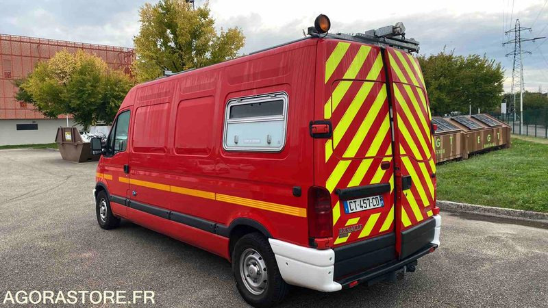 Renault Master T35 2.8dti - 12/07/2000 - Panel van: picture 2 Renault Master T35 2.8dti - 12/07/2000 - Panel van: picture 2
