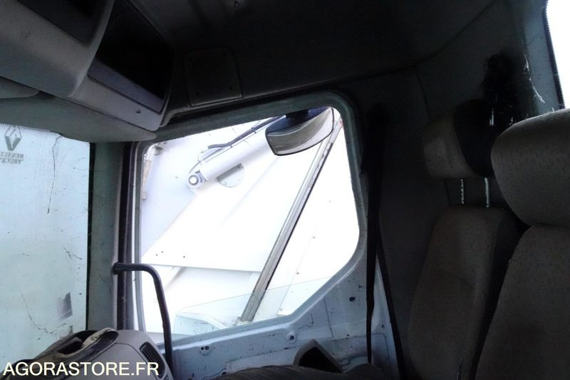 Car Renault Midlum 220 DXI: picture 24 Car Renault Midlum 220 DXI: picture 24