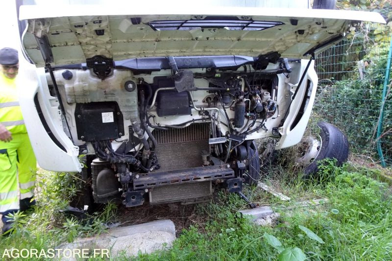 Car Renault Midlum 220 DXI: picture 15 Car Renault Midlum 220 DXI: picture 15