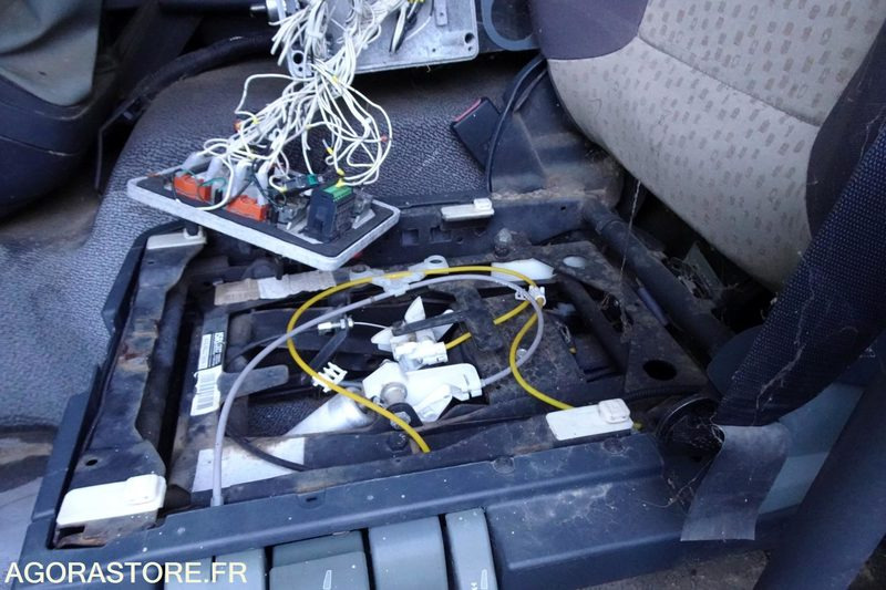 Car Renault Midlum 220 DXI: picture 21 Car Renault Midlum 220 DXI: picture 21