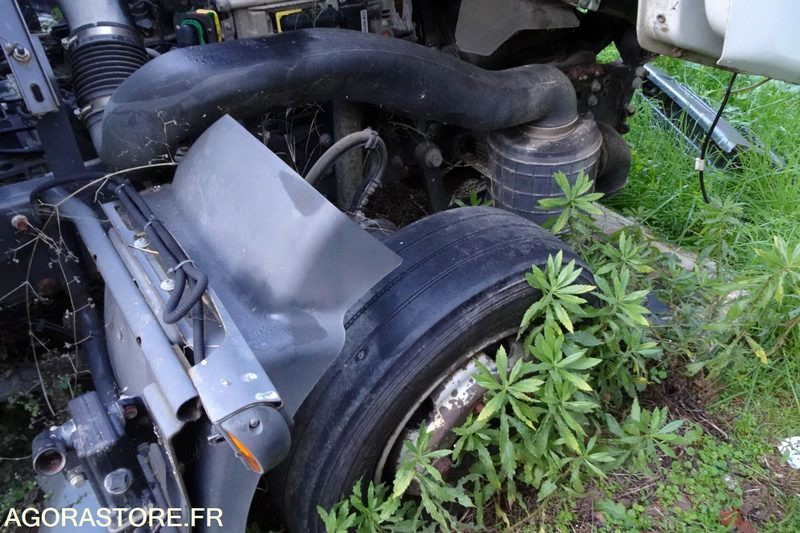 Car Renault Midlum 220 DXI: picture 8 Car Renault Midlum 220 DXI: picture 8