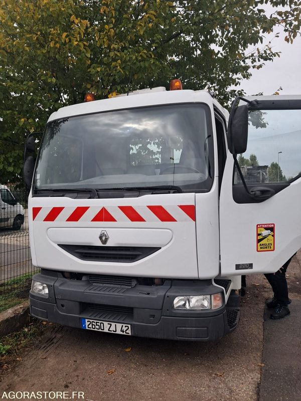 Renault Midlum 2650 ZJ 42 - Hook lift truck: picture 2 Renault Midlum 2650 ZJ 42 - Hook lift truck: picture 2