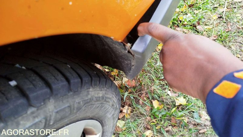 Renault Trafic - 2007 - 261796kms - 608bzx31 - Panel van: picture 3 Renault Trafic - 2007 - 261796kms - 608bzx31 - Panel van: picture 3