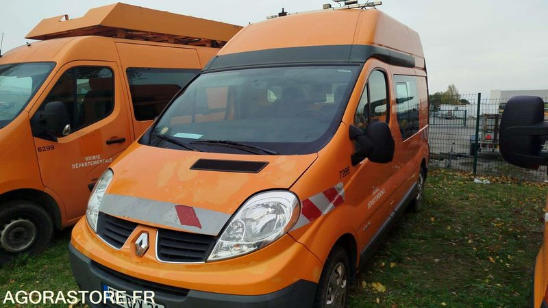 Renault Trafic - 2007 - 261796kms - 608bzx31 - Panel van: picture 1 Renault Trafic - 2007 - 261796kms - 608bzx31 - Panel van: picture 1