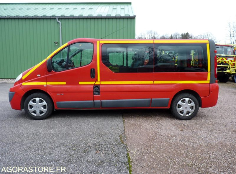 Renault Trafic 9 Places - Small van: picture 4 Renault Trafic 9 Places - Small van: picture 4