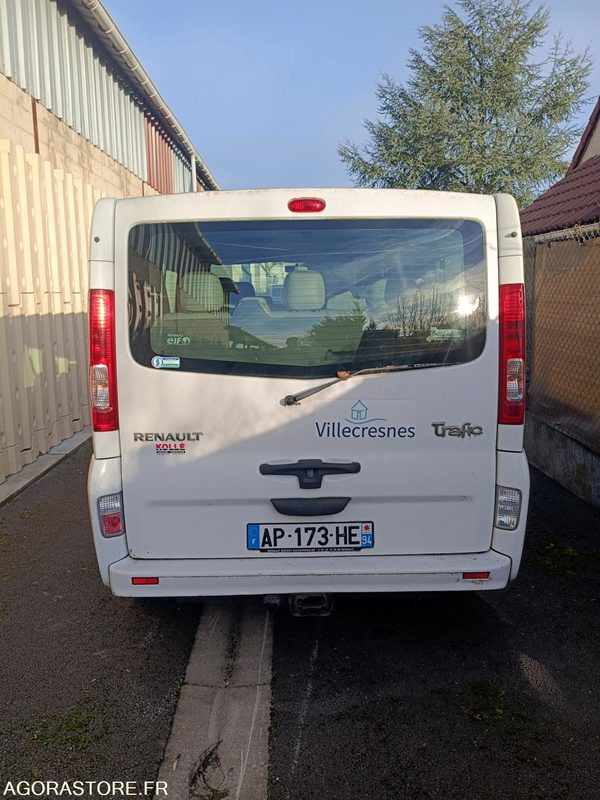 Renault trafic 2.0 DCI 90 mini bus 9 places diesel - Minibus, Passenger van: picture 1 Renault trafic 2.0 DCI 90 mini bus 9 places diesel - Minibus, Passenger van: picture 1