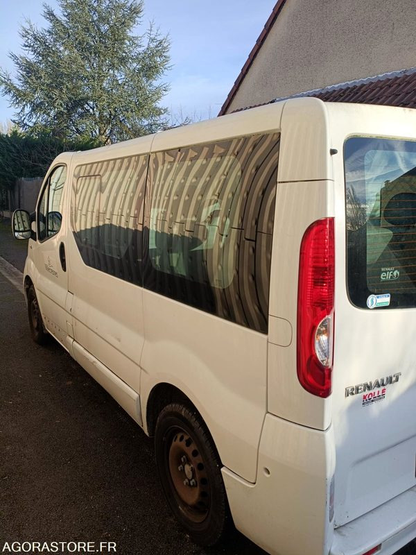 Renault trafic 2.0 DCI 90 mini bus 9 places diesel - Minibus, Passenger van: picture 2 Renault trafic 2.0 DCI 90 mini bus 9 places diesel - Minibus, Passenger van: picture 2