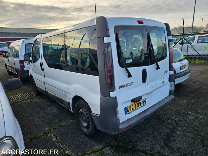 Renault trafic - 2005 - 40203KM - 402EBD95 - 5173 - Minibus, Passenger van: picture 5 Renault trafic - 2005 - 40203KM - 402EBD95 - 5173 - Minibus, Passenger van: picture 5