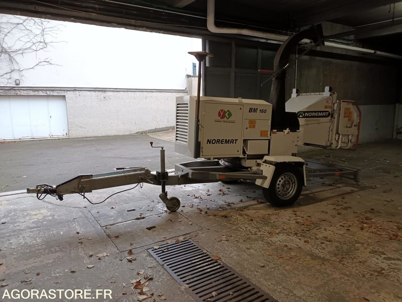 Remorque Vandaele avec Broyeur NOREMAT BM160 - 118h - Semi-trailer: picture 2 Remorque Vandaele avec Broyeur NOREMAT BM160 - 118h - Semi-trailer: picture 2