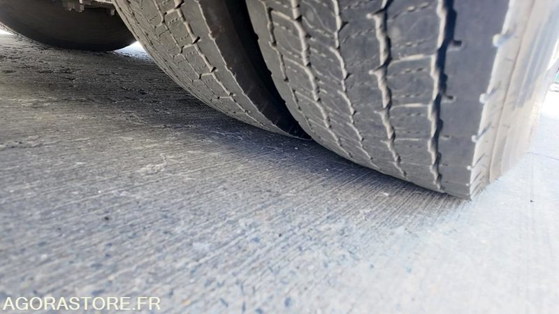 Setra S 511 HD / 10.5m / Clim / Toilette - Coach: picture 5 Setra S 511 HD / 10.5m / Clim / Toilette - Coach: picture 5