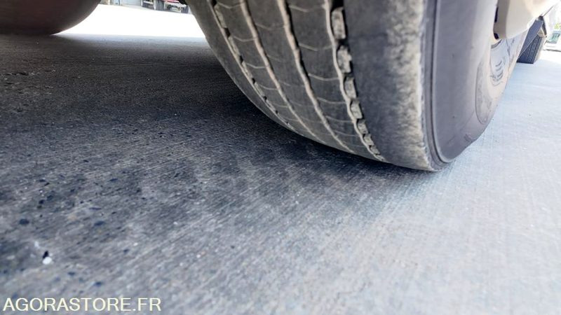 Setra S 511 HD / 10.5m / Clim / Toilette - Coach: picture 4 Setra S 511 HD / 10.5m / Clim / Toilette - Coach: picture 4