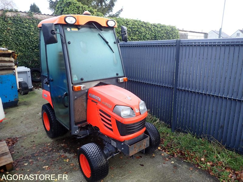 TRACTEUR KUBOTA BX2350 - Farm tractor: picture 1 TRACTEUR KUBOTA BX2350 - Farm tractor: picture 1