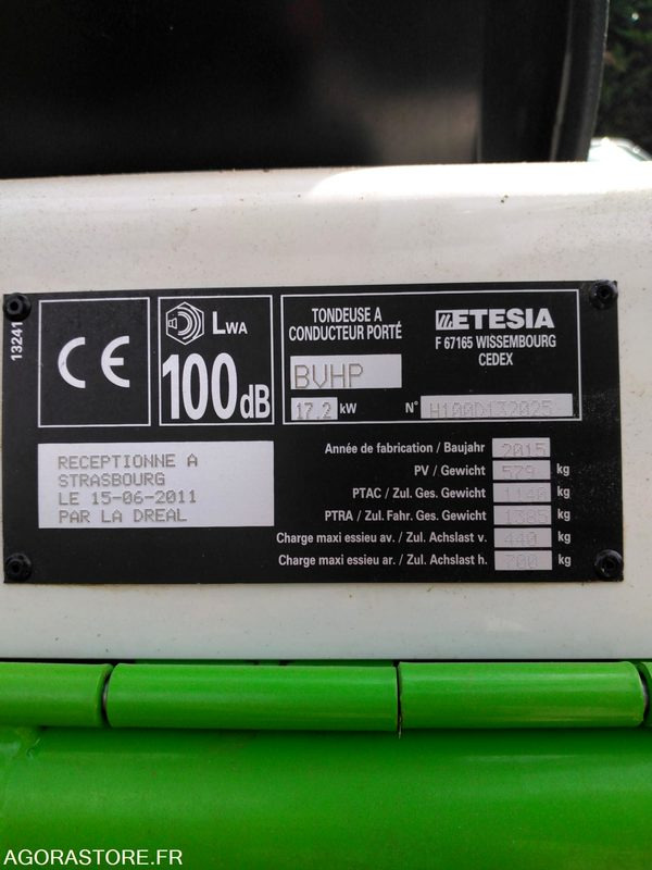 Tondeuse Etésia Autoportée BVHP 100 - Garden mower: picture 4 Tondeuse Etésia Autoportée BVHP 100 - Garden mower: picture 4