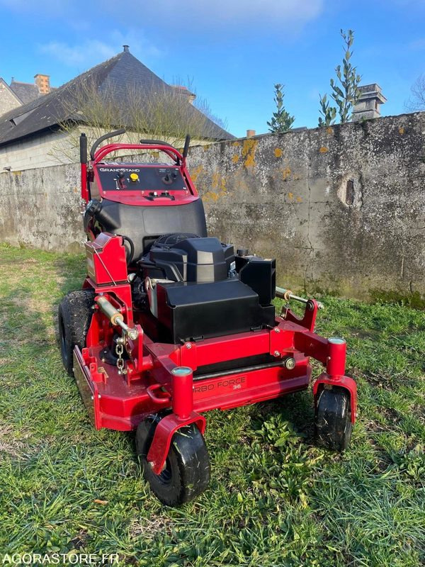 Tondeuse autoportée professionnel TORO NEUVE - Garden mower: picture 2 Tondeuse autoportée professionnel TORO NEUVE - Garden mower: picture 2